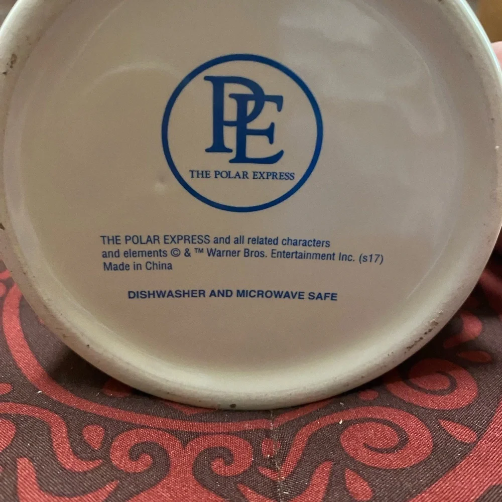 All Aboard The Polar Express Ceramic Mug - Picture 4 of 8